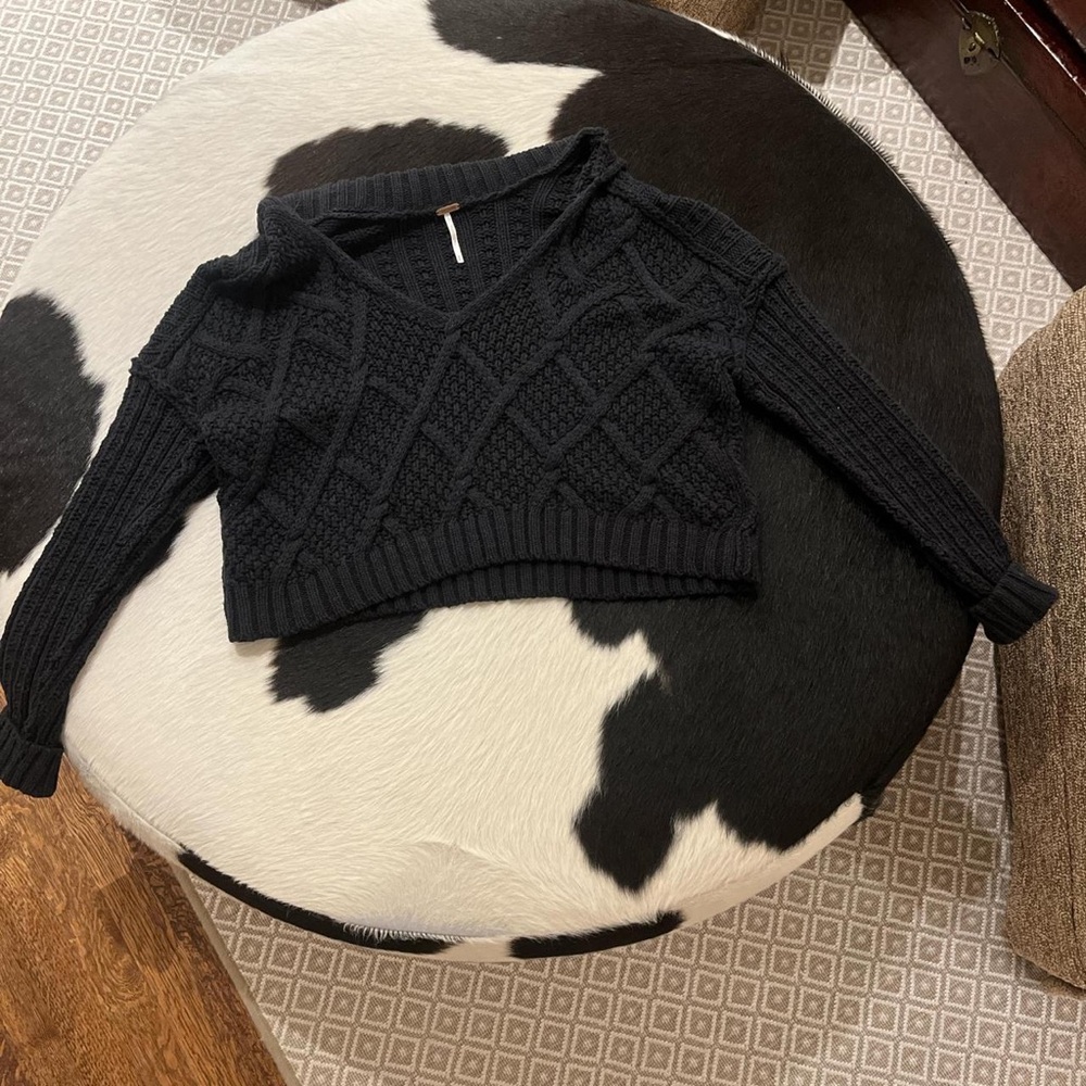Free People Black V-Neck Sweater